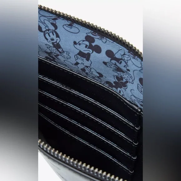 Loungefly Disney Mickey & Minnie
Silhouette Allover Embossed Wristlet
Pouch NWT - Picture 4 of 8